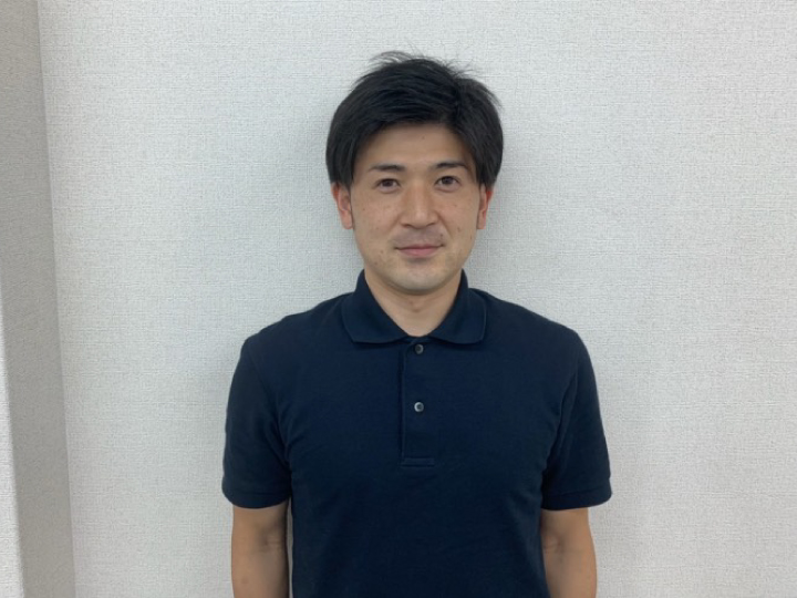 スタッフ頼實写真